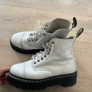 Dr. martins boot white